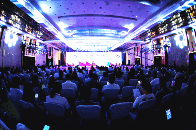 豪门国际荣膺2019十各人居板材品牌